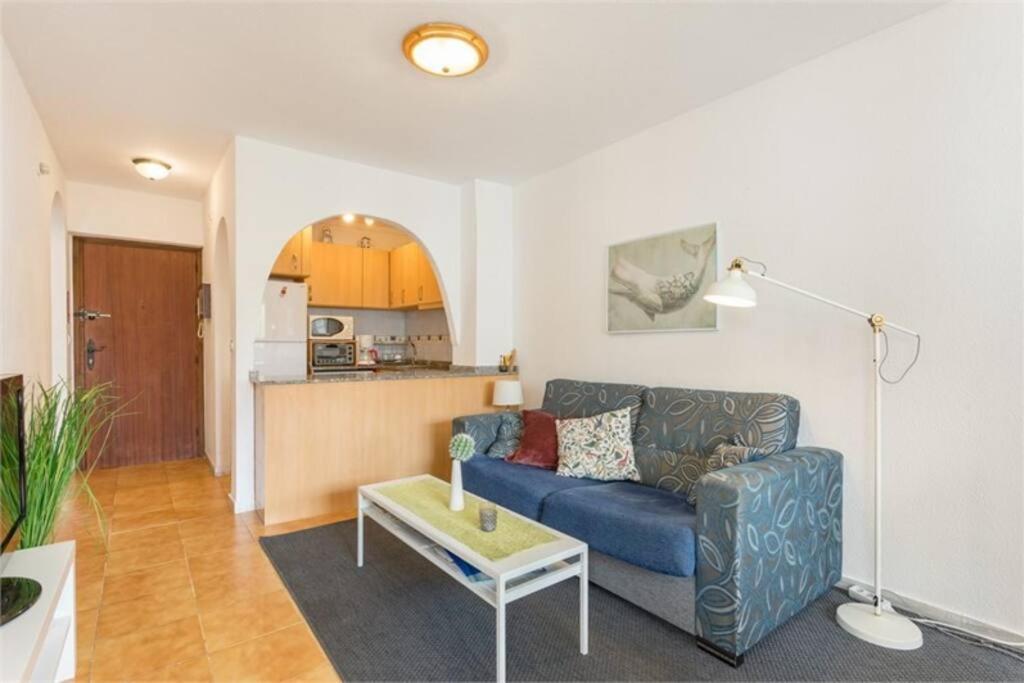 Beautiful Apartment With 2 Bedrooms Close To Beach Τορεβιέχα Εξωτερικό φωτογραφία